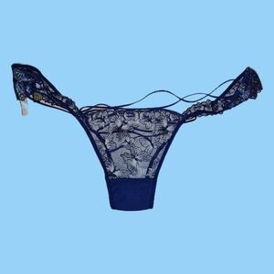 NWT Victoria's Secret Sexy Embroidered Butterfly Thong